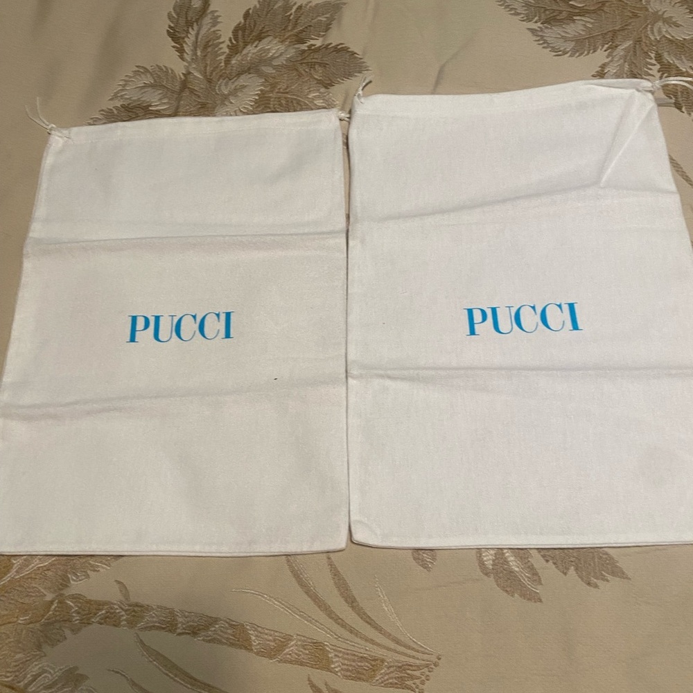 Pucci dust bags 10x14….4pc